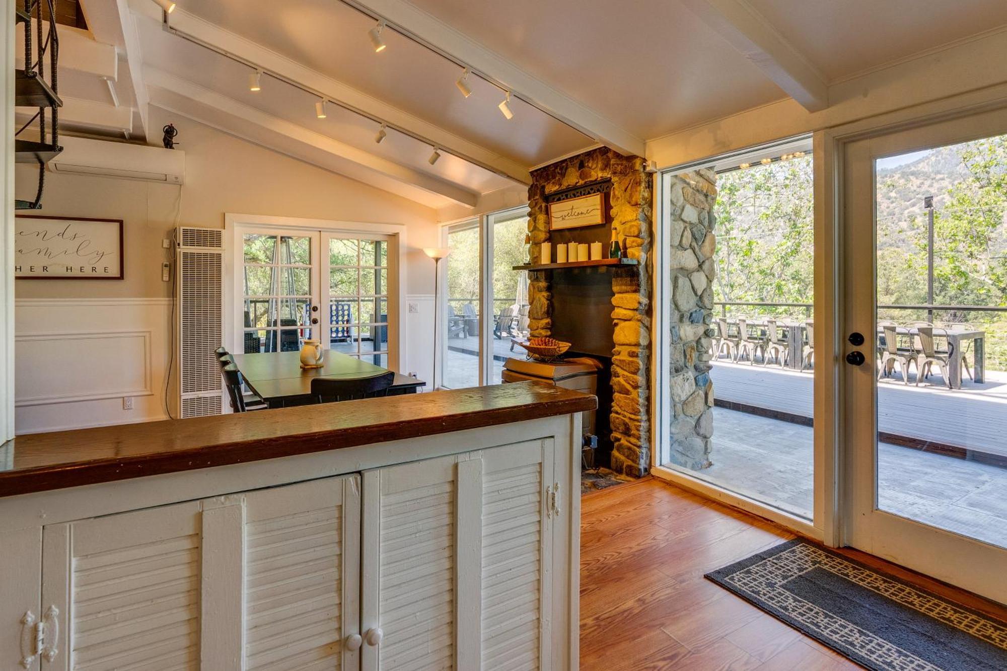 Updated Three Rivers Vacation Rental With Gas Grill Extérieur photo